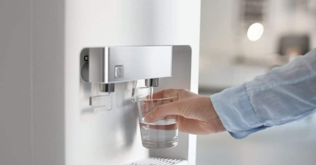 système de filtration de l'eau du robinet